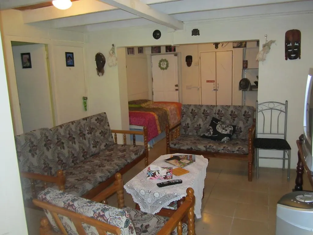 D'Lime Inn Diego Martin Aparthotel