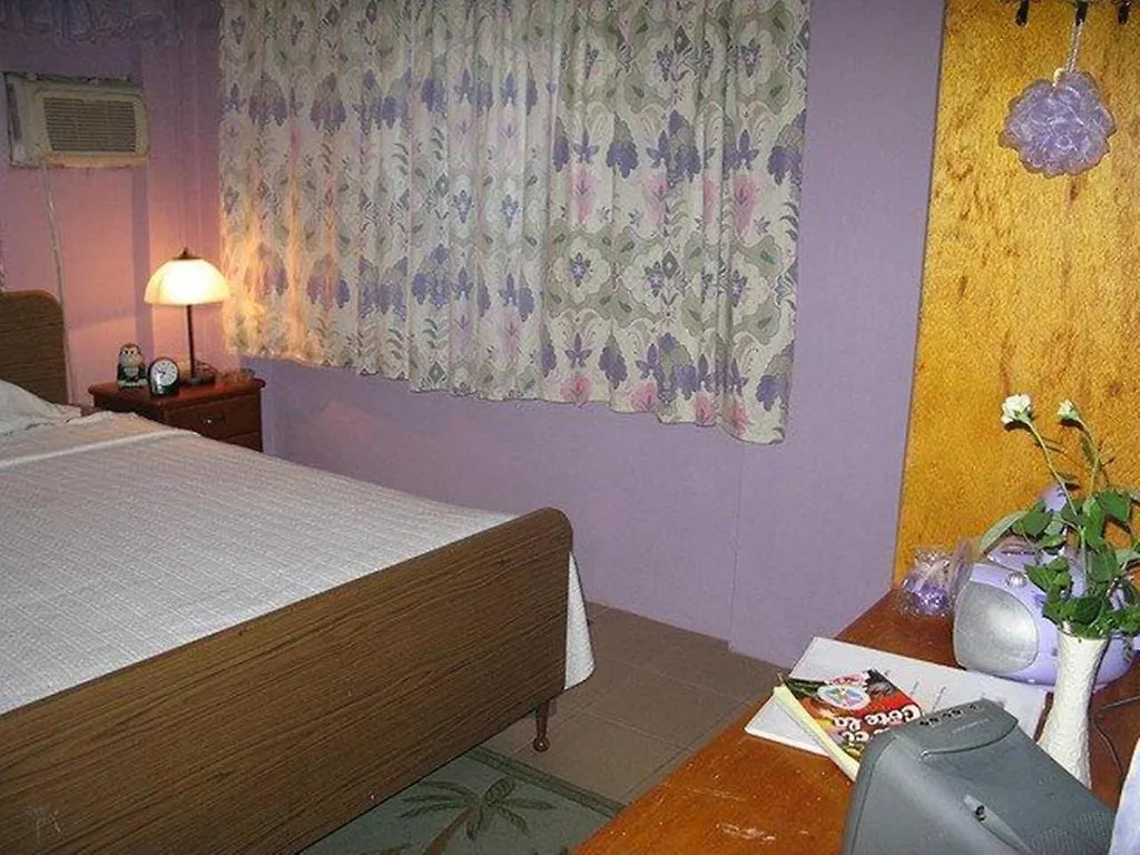 D'Lime Inn Diego Martin Aparthotel