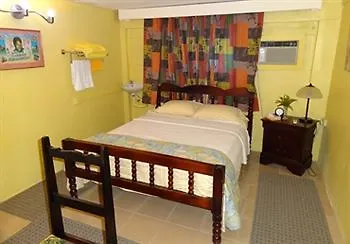 *** Апарт-отель D'Lime Inn Diego Martin Тринидад и Тобаго